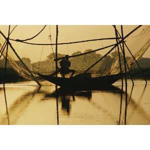   Geographic, Fishermans Net, 20 x 30 Poster Print