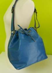 LOUIS VUITTON Epi Noe Petit Blue Handbag Shoulder bag LV Authentic 