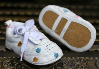   Boy Girl White Walking Shoes Sneakers Size Newborn to 18 Months  