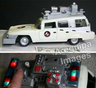 14GhostBusters Movie Cadillac toy car Ambulance Columbia Pictures 