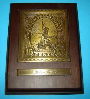 1985 AVON LIBERTY 1886 1986 15 Cent Stamp Wall Plaque  