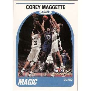 1999 00 Hoops Decade #27 Corey Maggette
