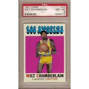  1971 72 Topps WILT CHAMBERLAIN # 70 (PSA 8) HOF Sports 