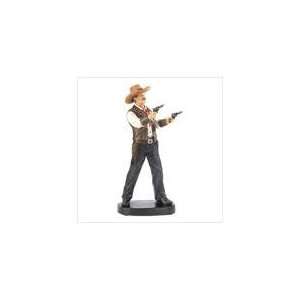  WILD WEST GUNSLINGER STATUE 