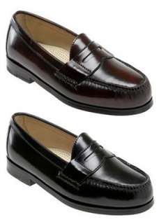 Luxurious penny loafer for the man with classic taste. Traditional 