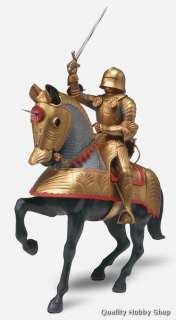   Gold Knight w/Horse Medieval King Arthur plastic model kit#6525  