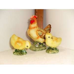  Vintage Lefton China Hen and 2 Chicks 