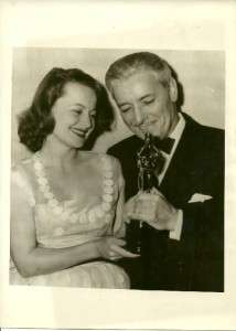 Ronald Colman gets an Oscar Olivia de Havilland 1940s vintage movie 