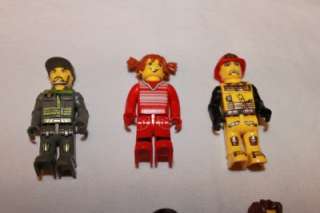 LOT OF 6 LEGOS 4 JUNIORS MINIFIGURES FIGURES BOY GIRL  