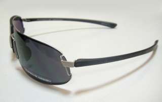 All sunglasses includes the original case and materials;