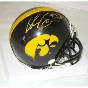  Shonn Greene Autographed Mini Helmet   Iowa Hawkeyes 