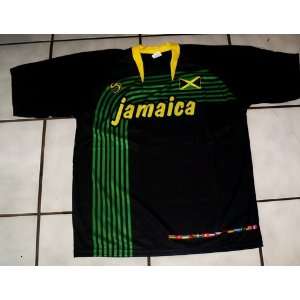  MENS JAMAICA SOCCER JERSEY SIZE LARGE BY WALAS