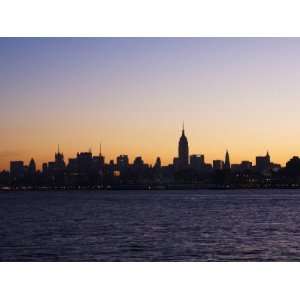 Empire State Building and Mid Town Skyline at Dawn, Manhattan, New 