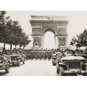  American Troops Parade in the Champs Elysees Stretched 