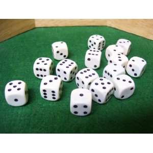  Greened White 14mm 6 Sided Dice Toys & Games