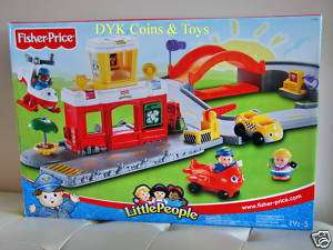 FISHER PRICE LITTLE PEOPLE DISCOVERY AIRPORT PLAYSET  