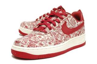 Nike WMNS Air Force 1 07 Valentines Day Pack  