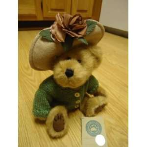 Boyds Bears Puttin on the Ritz 12 plush   brown bear wearing hat 