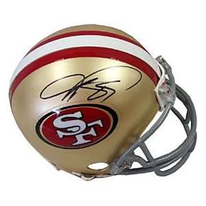 Vernon Davis Autographed / Signed San Francisco 49ers Mini Helmet