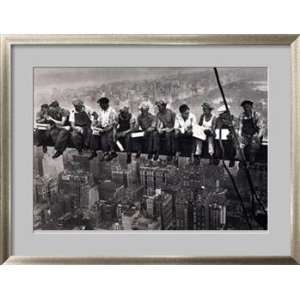  Lunch Atop a Skyscraper, 1932 Framed Poster Print by 