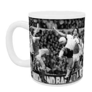  Liam Brady and Osvaldo Ardiles in midfield   Mug 