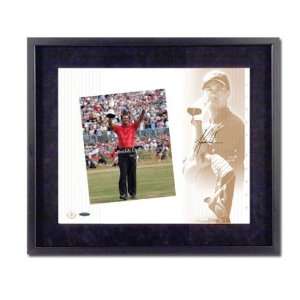 Tiger Woods  2006 British Open  Framed Autographed 