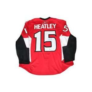  Dany Heatley Autographed Jersey   Pro