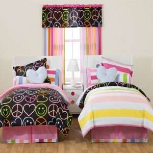  Little Miss Matched Peace Love Reversible Full Bed In A 
