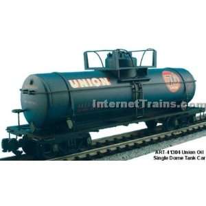    Craft Large Scale Single Dome Tank Car   Union Oil Toys & Games