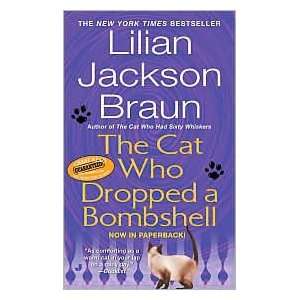  The Cat Who Dropped a Bombshell (The Cat Who Series #28 