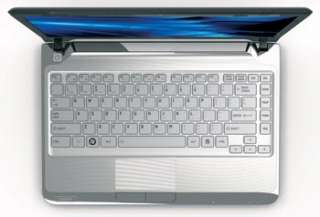 Toshiba Satellite T235 S1370 13.3 Inch Laptop ( Fusion Chrome Finish 
