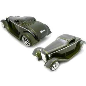   Hardtop) w / fenders Diecast Model Car  Candy PMS 450C Toys & Games