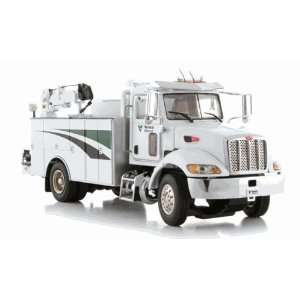   Peterbilt Model 335 Mechanic Truck in 150 scale by TWH Toys & Games