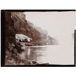  No 28. Box walls, Green River.Stillwater Canyon. 1889