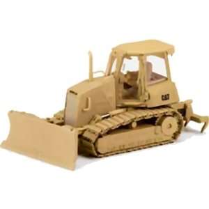  1/50 CAT Military D6K Track Type Tractor Toys & Games