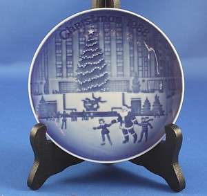 Bing and Grondahl Copenhagen Porcelain Plate Christmas Eve Rockefeller 