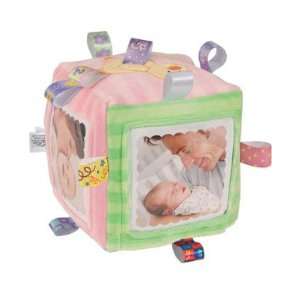  Taggies Treasures Picture Cube Baby