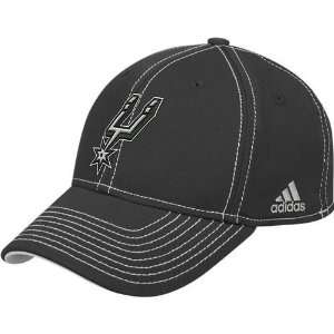  San Antonio Spurs Team Preferred Structured Flex Fit Hat 