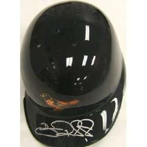  Brian Roberts (Baltimore Orioles) autographed Mini Helmet 
