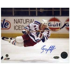  Mounted Memories New York Rangers Brian Leetch Autographed 