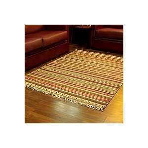  NOVICA Wool rug, Festive Green (4.5x6.5)