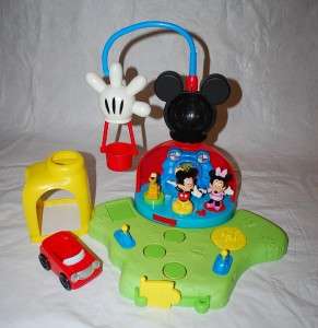 Mickeys Surprise Clubhouse Playset Mickey Minnie Mouse Pluto Car 