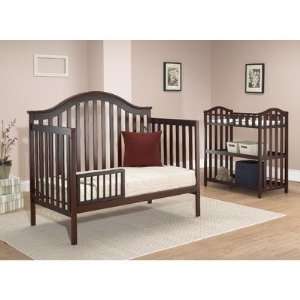 Sorelle Lynn 4 in 1 Convertible Crib w, Changing Table Nursery Set in 