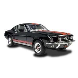  Street Beasts 1/24 1967 Mustang GT Fastback Toys & Games