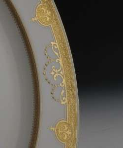 MINTON FOR TIFFANY GOLD ENCRUSTED PLATES, 1920  