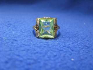 Genuine Green Aquamarine Antique Ladies Ring 10K Yellow Gold  
