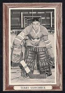 1964 67 Woodgrain BeehiveTerry Sawchuk,Maple Leafs  