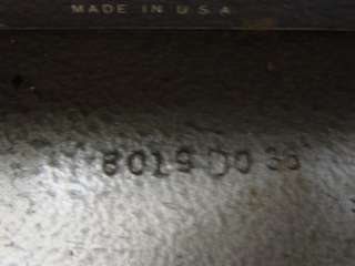   128 USA Sewing Machine Industrial Commercial Production+Table  