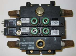 Parker PVL Series 4 Way Solenoid Operated Valves PVLB1216067  