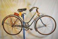 Vintage 1925 Iver Johnson womens bicycle from Schwinn Museum bike 